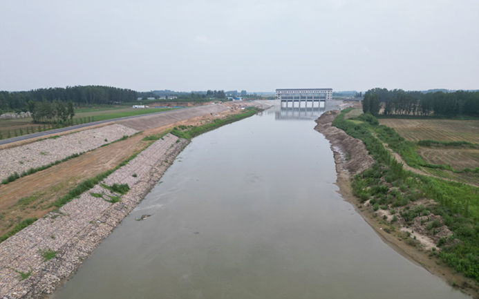 Slope Protection and Spraying Construction on the Riverbank