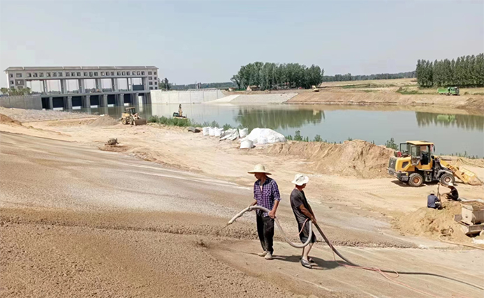 Slope Protection and Spraying Construction on the Riverbank