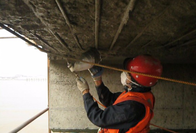 Treatment of Concrete Corrosion by Seawater
