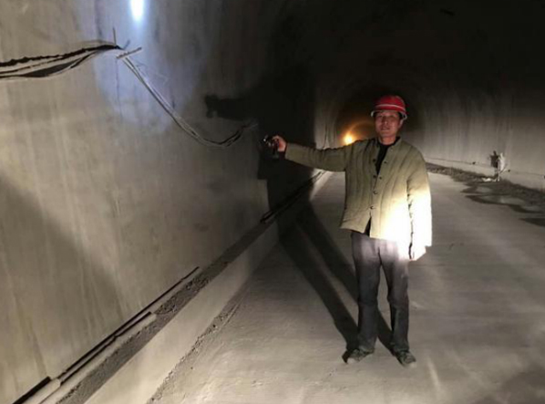Reinforcement of Concrete Structure in Tunnel