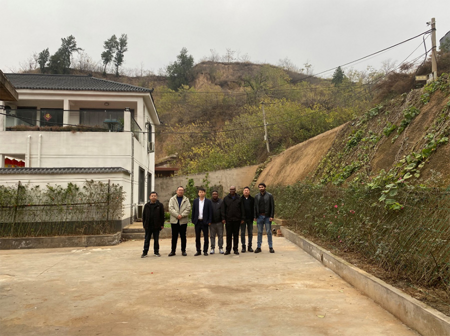 Ukrainian academicians conduct a site inspection