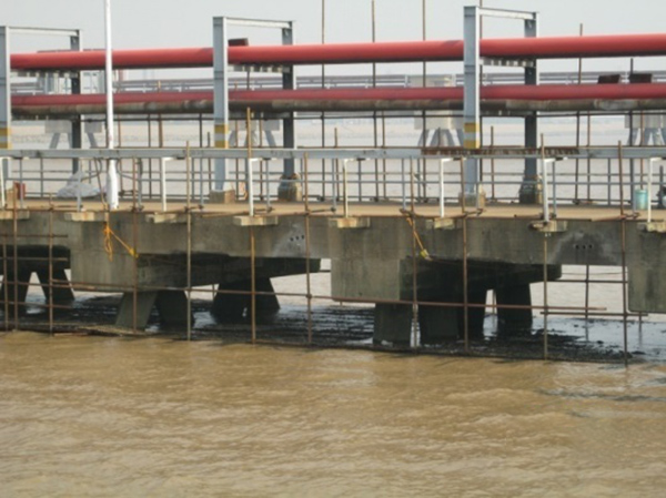 Treatment of Concrete Corrosion by Seawater