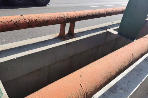 Ordinary rust-proof paint