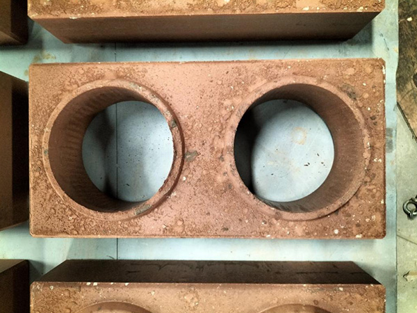 Rock-Forming Soil Bricks