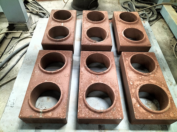 Rock-Forming Soil Bricks